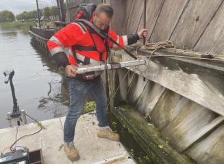 “Geen dag hetzelfde: Iedere houten brug en sluis is anders”