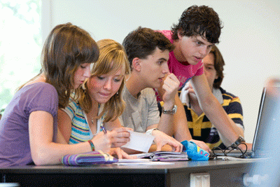 Studenten Heerbeeck college Best bieden hulp aan bedrijfsleven