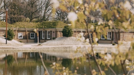 Efteling viert 65ste verjaardag met nieuwe tentoonstelling en vakantiepark