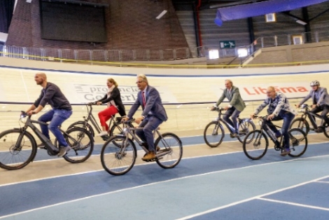 Apeldoornse werkgevers zetten in op slim en schoner reizen met de Bike Experience Day