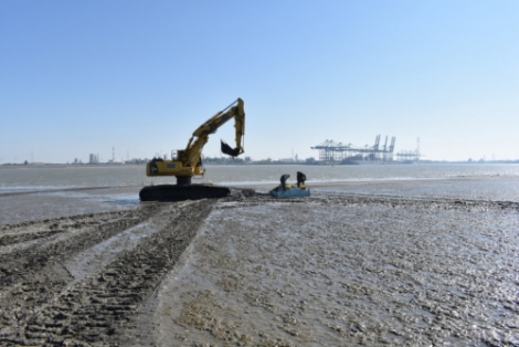 Onderzoek naar waterbodem Hedwigepolder door MH Poly