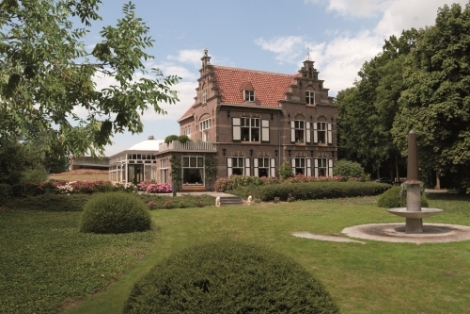 Huys ter Schelde in Zeeuwse Koudekerke in de verkoop