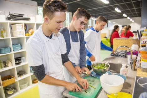 Leerlingen vanaf eerste schooljaar voorbereiden op toekomstig beroepenveld 