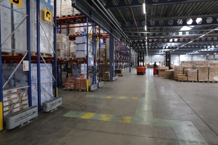 Duurzame stap met LED verlichting bij Spierings Smart Logistics