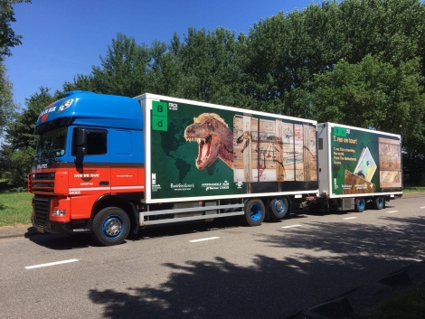 Jan de Rijk Logistics transporteert Tyrannosaurus Rex door Europa