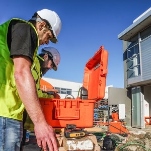 Technotron ontwikkelt universeel hefsysteem voor Holmatro