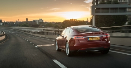 Tesla Motors introduceert nieuwe opties voor model S