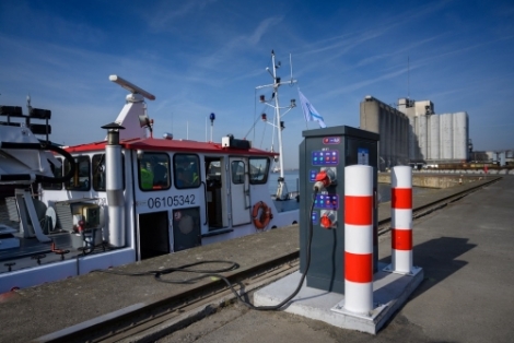 North Sea Port zet verder in op walstroom voor de binnenvaart 