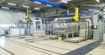 Berkvens investeert fors in nieuwe kozijnenmachine