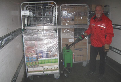 Nieuwe tilhulp voor laden/lossen rolcontainers