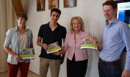 Betrokken jongeren presenteren jaarverslag ZLTO 